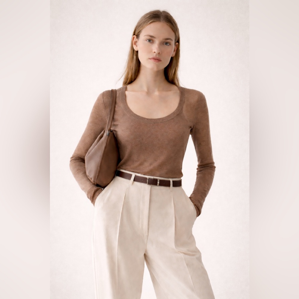 ALAIN MANOUKIAN - Sheer Lightweight Brown Knit Top